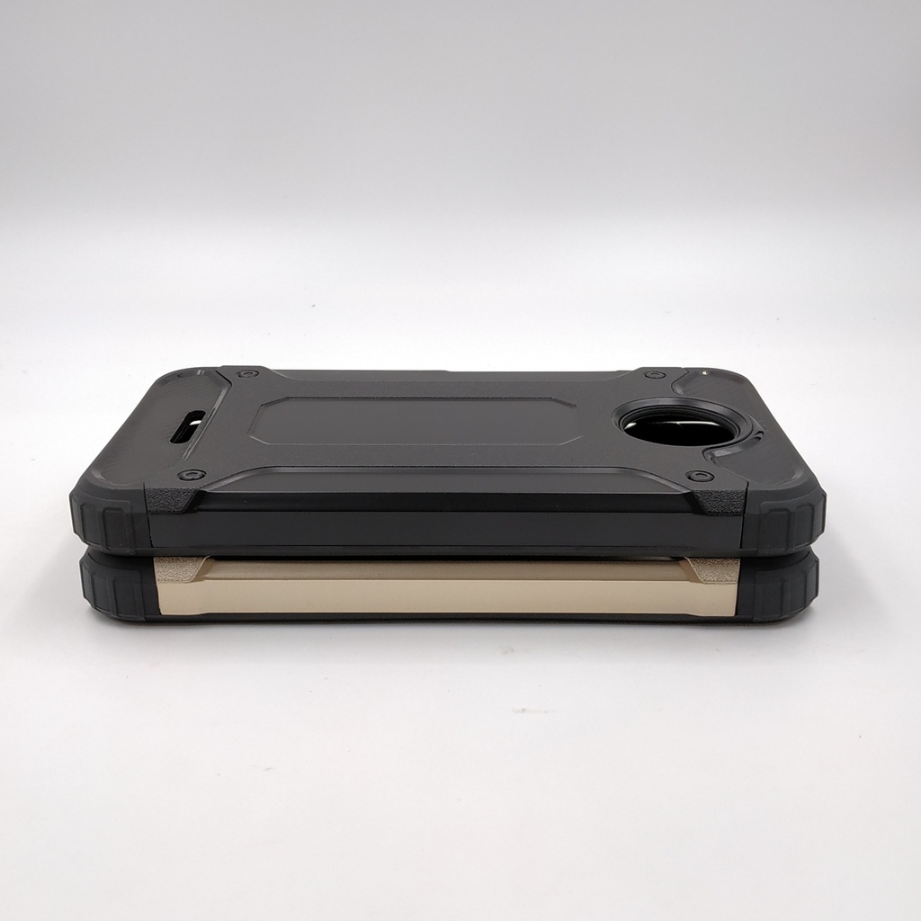 Motorola Moto C Plus / Forro Antigolpes Negro
