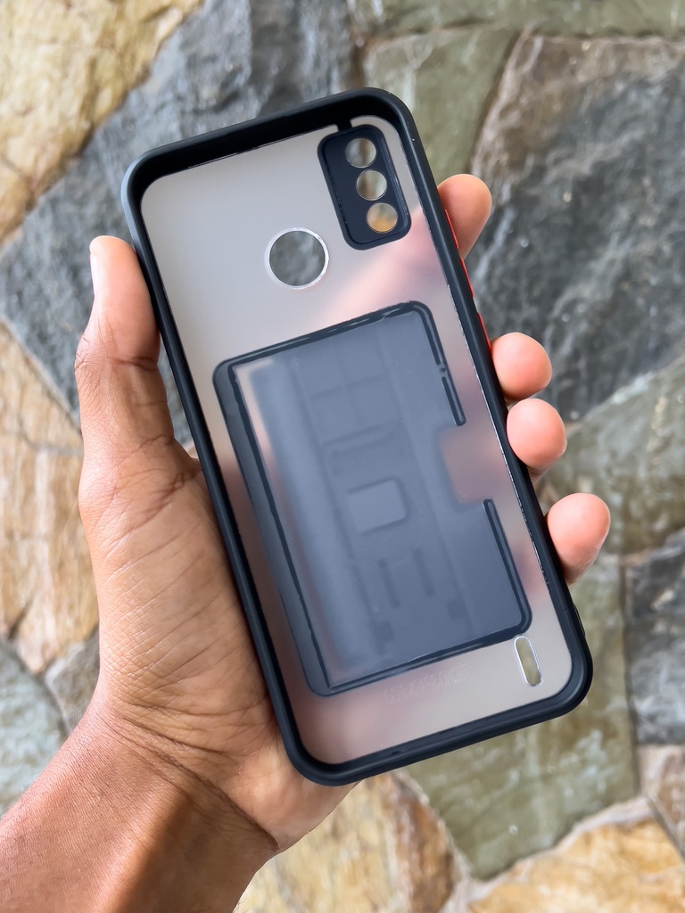 Tecno Spark 6 GO / Forro Tarjetero Transparente