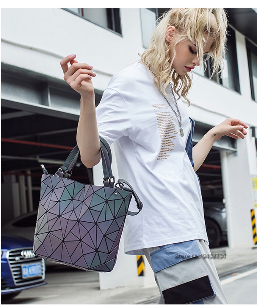Bolso Dama Geometrico Tornasol con Porta Cosméticos..