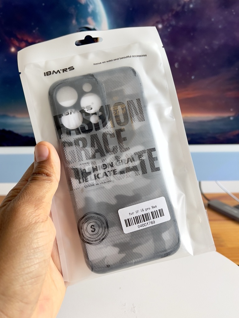 iPhone 15 Pro Max /  Forro Ibmrs Camuflaje