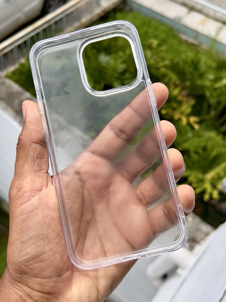 iPhone 14 Pro Max /  Forro Ibmrs Transparente Camuflaje