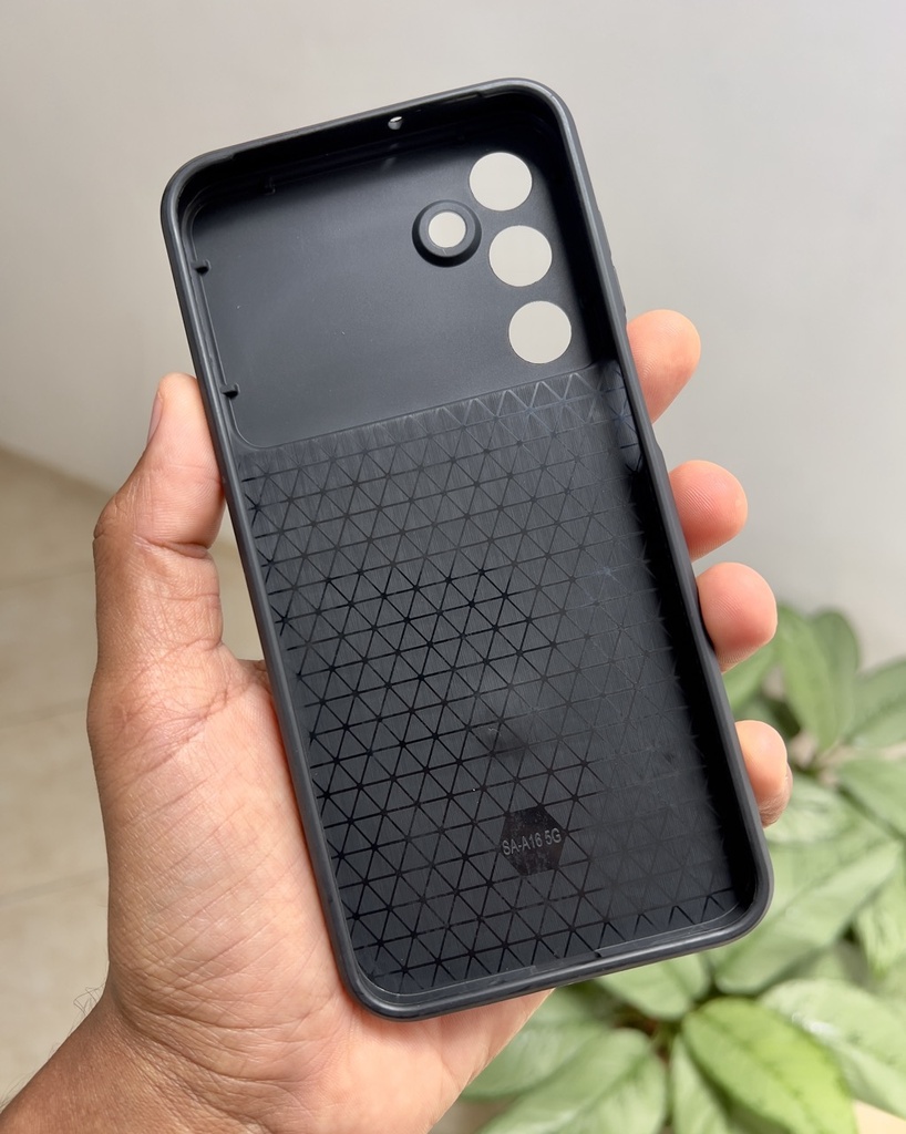 Samsung Galaxy A16 5G /  Forro Anillo Metalico / Negro